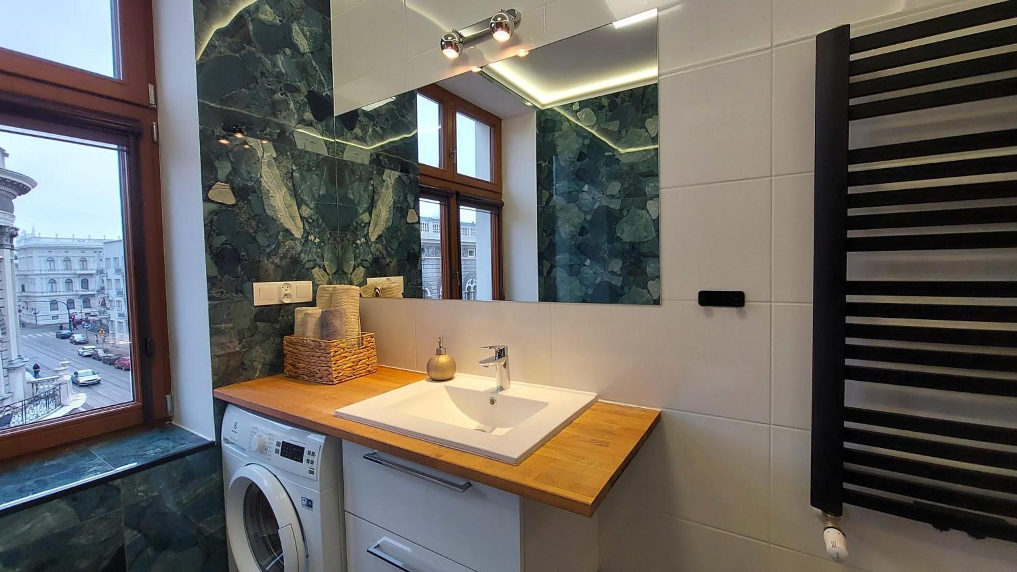 Theapartments Gdanska Lodz  Luaran gambar