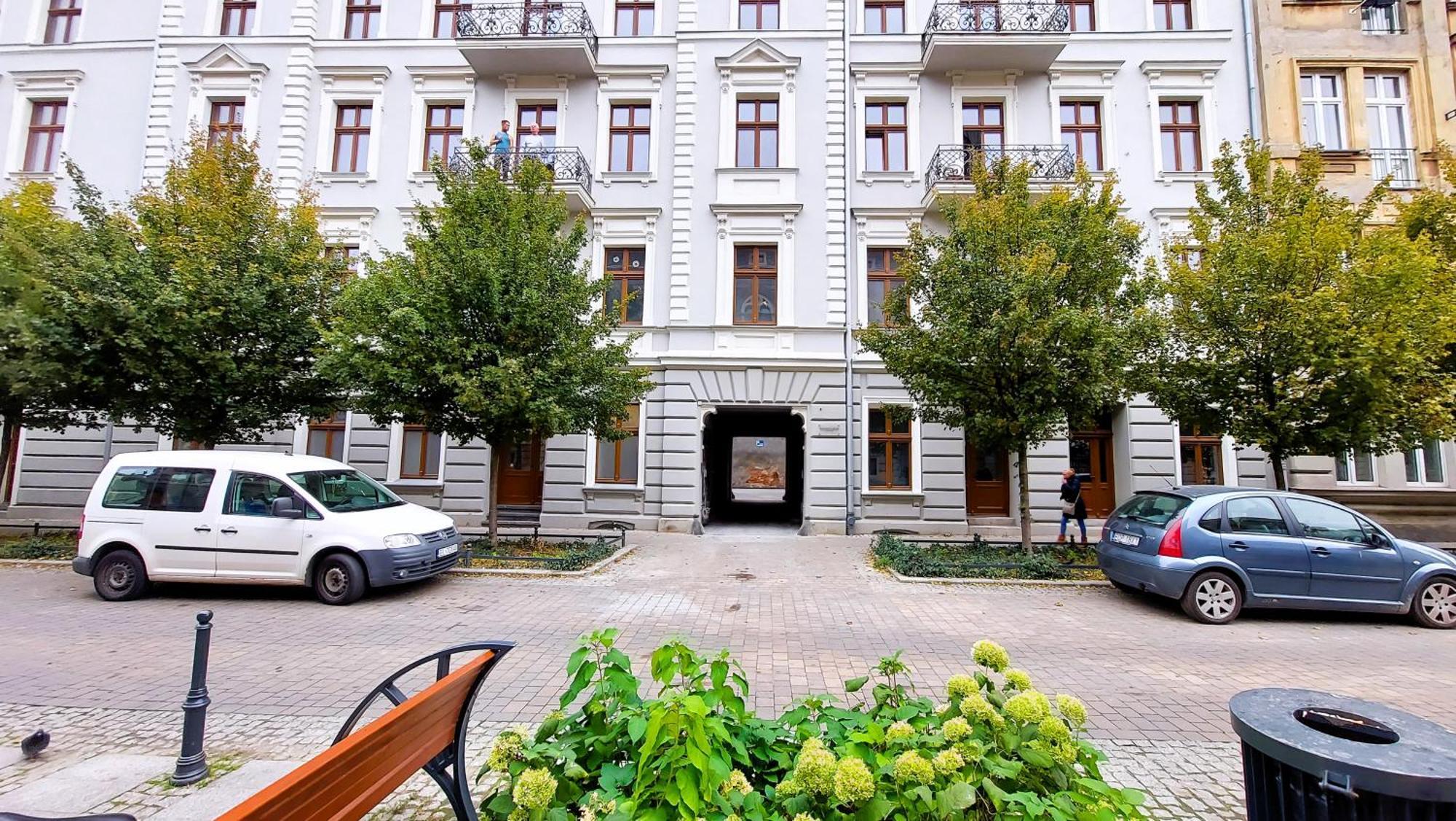 Theapartments Gdanska Lodz  Luaran gambar